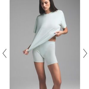 SKIMS Boyfriend Boxer in Frost NWT